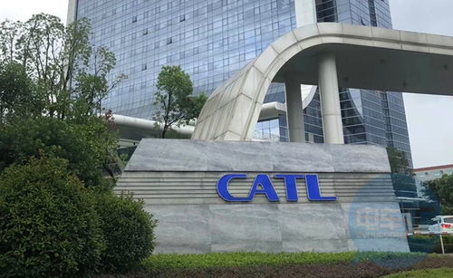 寧德時代聯(lián)手施耐德電氣 鋰電池替代鉛酸電池進程加速，埃克倫斯電氣迎來綠色轉型新機遇